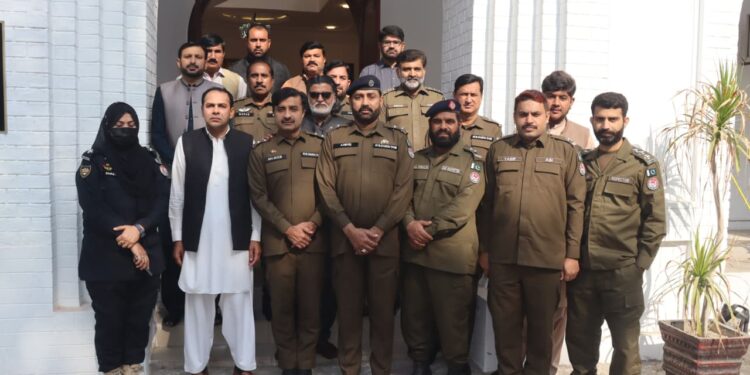 لیہ پولیس کے ترقی یاب ہونے والے پولیس افسران کی رینک پننگ تقریب کا انعقاد