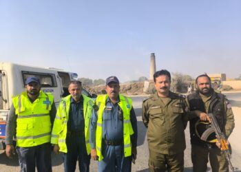 پولیو کا خاتمہ معصوم بچوں کو مستقل معذوری سے بچانے کیلئے ناگزیر ہے، ڈپٹی کمشنر امیرا بیدار 15 دسمبر سے شروع ہونے والی 3 روزہ قومی انسداد پولیو مہم؛ 5 سال تک کے 4 لاکھ 26 ہزار بچوں کو قطرے پلانے کا ہدف — ضلع بھر میں 1797 ٹیمیں تشکیل، نشیبی و تھل کے علاقوں پر خصوصی فوکس