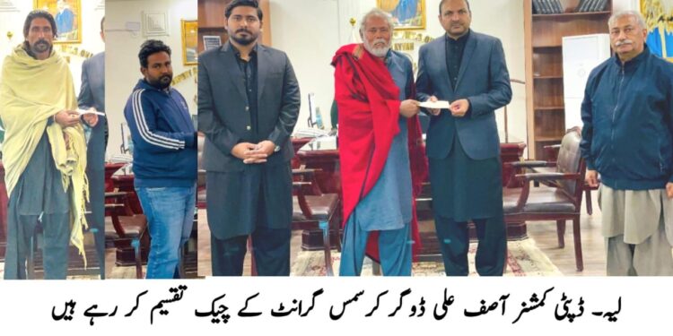 لیہ چوک اعظم روڈ کی تعمیر و مرمت، لیہ چوک اعظم روڈ کی تعمیر و مرمت جاری، ڈپٹی کمشنر آصف علی ڈوگر کا بھاگل اڈا دورہ، وزیراعلیٰ پنجاب مریم نواز کے وژن کے تحت سڑکوں کی بحالی، کام بروقت اور معیاری مکمل کرنے کی ہدایت