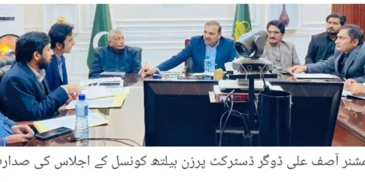 سیکریٹری ہیلتھ پنجاب نادیہ ثاقب کا ڈی ایچ کیو ہسپتال لیہ کا تفصیلی معائنہ، صفائی، ادویات، عملے کی حاضری اور مریضوں کو مفت سہولیات کا جائزہ، نظامِ علاج مزید مؤثر بنانے کی ہدایت