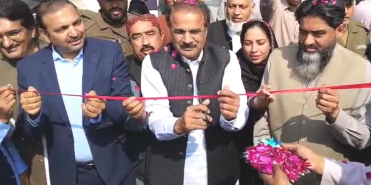 لیہ میں سہولت آن دا گو بازار کا افتتاح، 300 ریڑھی بان دکاندار بن گئے کم نرخوں پر معیاری اشیاء، صاف ستھرا ماحول اور حکومت پنجاب کی اونر شپ