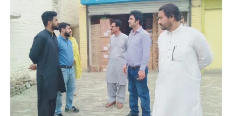تھانہ صدر پولیس کی اسلحہ ناجائز اپنے قبضہ میں رکھنے والوں کے خلاف کریک ڈائون ،دو شر پسند ملزمان گرفتار ،پسٹل اور بندوق معہ رائوند برآمد ،مقدمات درج