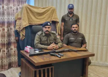 تھانہ چوبارہ پولیس کی کاروائی ،شر پسند ملزمان گرفتار ،پسٹل ،بندوق معہ رائوند برآمد ،مقدمات درج