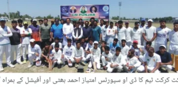 لَیَّہ میں انسداد پولیو کی 3 روزہ قومی مہم کا آغاز، 4 لاکھ 35 ہزار سے زائد بچوں کو قطرے پلانے کا ہدف ڈپٹی کمشنر آصف علی ڈوگر نے ڈی ایچ کیو ہسپتال میں بچوں کو پولیو ویکسین پلا کر مہم کا افتتاح کر دیا، ضلع بھر میں 1797 ٹیمیں متحرک، گھر گھر جا کر پانچ سال تک کے بچوں کو قطرے پلائے جائیں گے