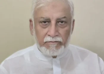 ڈی ایچ کیو ہسپتال لیہ کی ممکنہ بندش عوام کیلئے بڑا نقصان ثابت ہوگی، ڈاکٹر مختار حسین سید سابق ڈی جی ہیلتھ کا خبردار، جنرل ہسپتال کے قیام کیلئے ڈی ایچ کیو سٹاف کی منتقلی کی تجویز زیر غور، سیاستدان فوری کردار ادا کریں