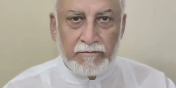 ڈی ایچ کیو ہسپتال لیہ کی ممکنہ بندش عوام کیلئے بڑا نقصان ثابت ہوگی، ڈاکٹر مختار حسین سید سابق ڈی جی ہیلتھ کا خبردار، جنرل ہسپتال کے قیام کیلئے ڈی ایچ کیو سٹاف کی منتقلی کی تجویز زیر غور، سیاستدان فوری کردار ادا کریں