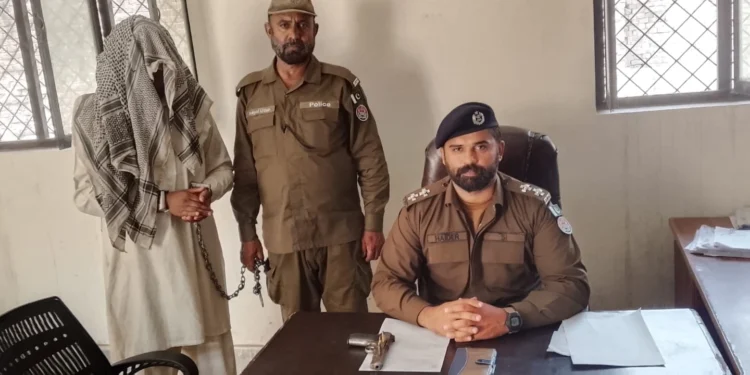 تھانہ کروڑ پولیس کا اسلحہ ناجائز کے خلاف کریک ڈاؤن