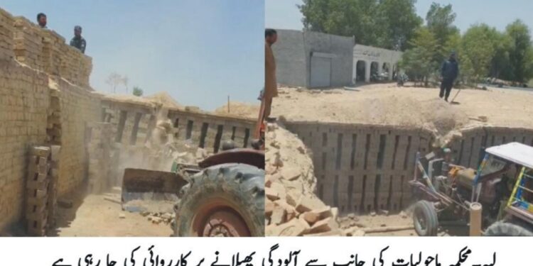 لَیّہ میں ماحولیاتی آلودگی پھیلانے والوں کے خلاف کریک ڈاؤن، غیر قانونی بھٹہ جات اور پلاسٹک بیگز کے خلاف کارروائیاں ای پی اے ٹیم کی مختلف مقامات پر کارروائیاں، 2 بھٹہ جات کی غیر قانونی اینٹوں کی بھرائی مسمار، 20 کلوگرام سے زائد پلاسٹک بیگز ضبط