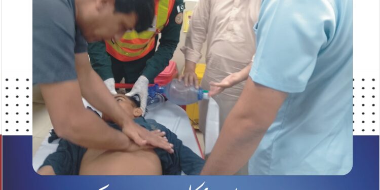 ہیرا اڈا چوک اعظم روڈ پر المناک حادثہ، 15 سالہ موٹر سائیکل سوار جاں بحق موٹر سائیکل اور بھوسے سے بھرے اونٹ ریڑھے میں تصادم، ریسکیو کی کوششوں کے باوجود نوجوان جانبر نہ ہو سکا