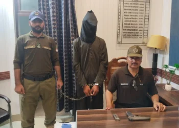 اوپن ڈور پالیسی: اے ڈی سی جی شبیر احمد ڈوگر نے شہریوں کے مسائل سنے، فوری حل کے احکامات جاری