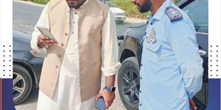 زائد کرایہ، اوور اسپیڈنگ اور روٹ پرمٹ کی خلاف ورزی پر بلاامتیاز کارروائی کی جائے، رانا زوہیب کریم