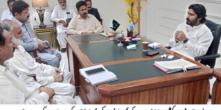 ریونیو امور میں شفافیت اور ریکارڈ کی بروقت تکمیل یقینی بنائی جائے، اسسٹنٹ کمشنر رانا زوہیب کریم