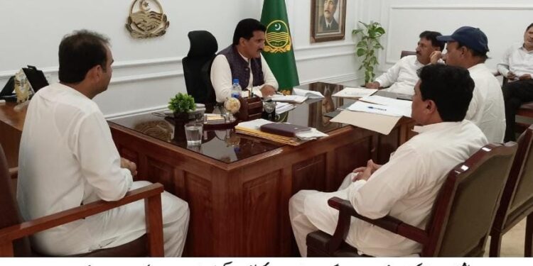 لیہ: مزدوروں کے حقوق کا تحفظ اور چائلڈ لیبر کا خاتمہ ترجیح ہے، شبیر احمد ڈوگر