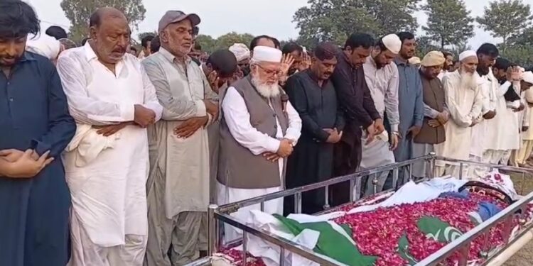 سابق ایم پی اے معروف سیاسی و سماجی شخصیت چوہدری اصغر علی گجر ایڈووکیٹ سپرد خاک، نماز جنازہ میں سیاسی و سماجی شخصیات سمیت ہزاروں افراد کی شرکت