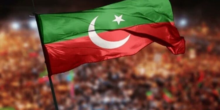 پی ٹی آئی نے 14 اگست کو مینارِ پاکستان پر جلسے کی اجازت مانگ لی، ڈپٹی کمشنر لاہور نے پارٹی نمائندوں کو طلب کرلیا