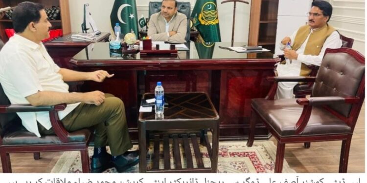 کرپشن کے خاتمے اور شفافیت کے فروغ کے لیے ریجنل ڈائریکٹر اینٹی کرپشن کی ڈی سی لیہ سے ملاقات