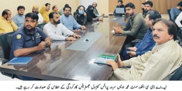 لیہ میں جعلی اور ٹیمپرڈ نمبر پلیٹس والی گاڑیوں کے خلاف نگرانی سخت، چالان کے ساتھ مقدمات بھی درج ہوں گے
