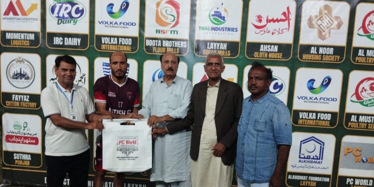 کروڑ کے سکول کے واش روم میں پھنسنے والا 5 سالہ بچہ ریسکیو 1122 نے بحفاظت نکال لیا